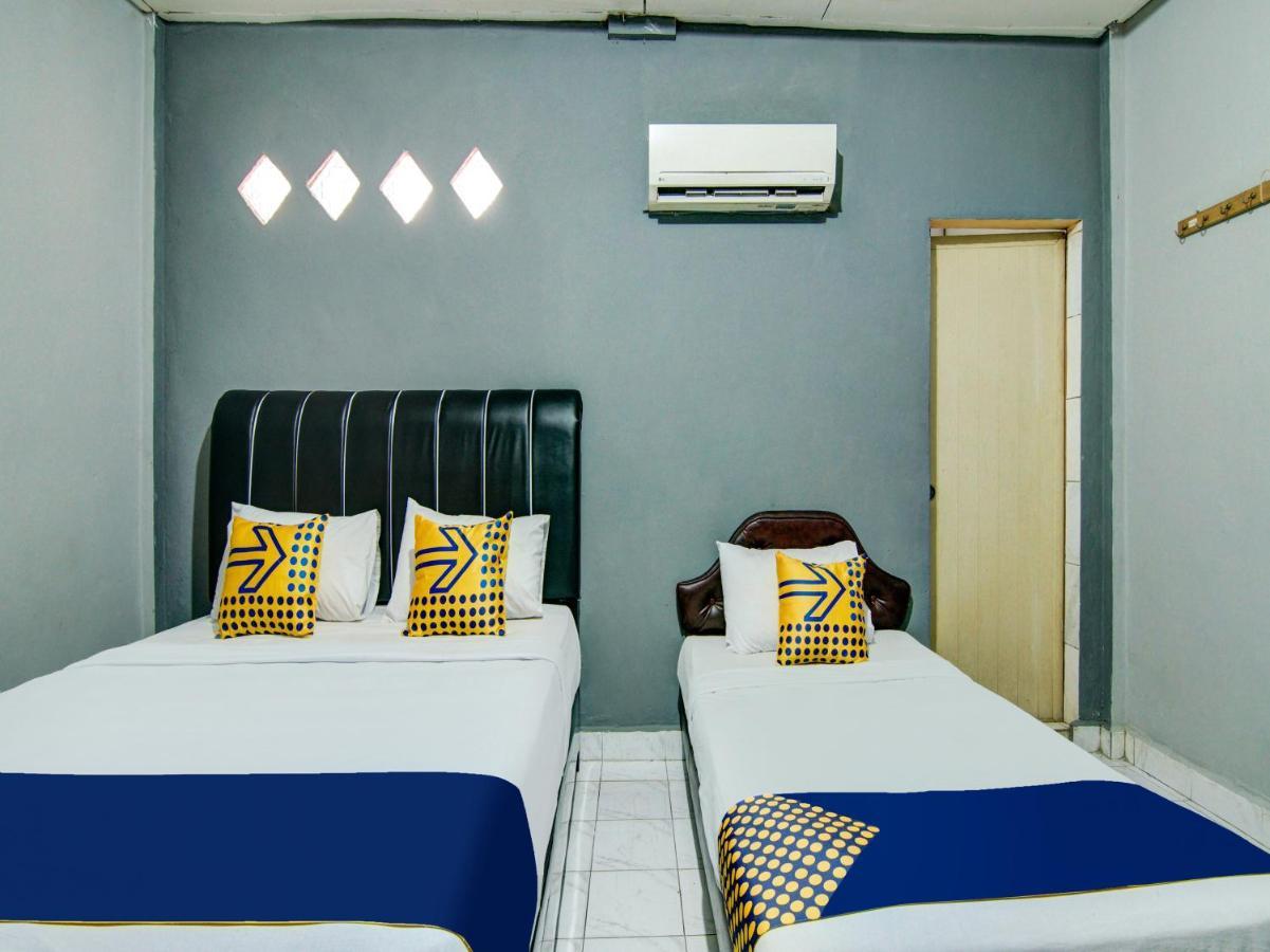 Oyo 2690 Hotel Tampan 페칸바루 외부 사진